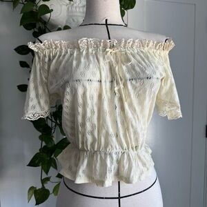 Vintage late 70s ivory lace peasant blouse